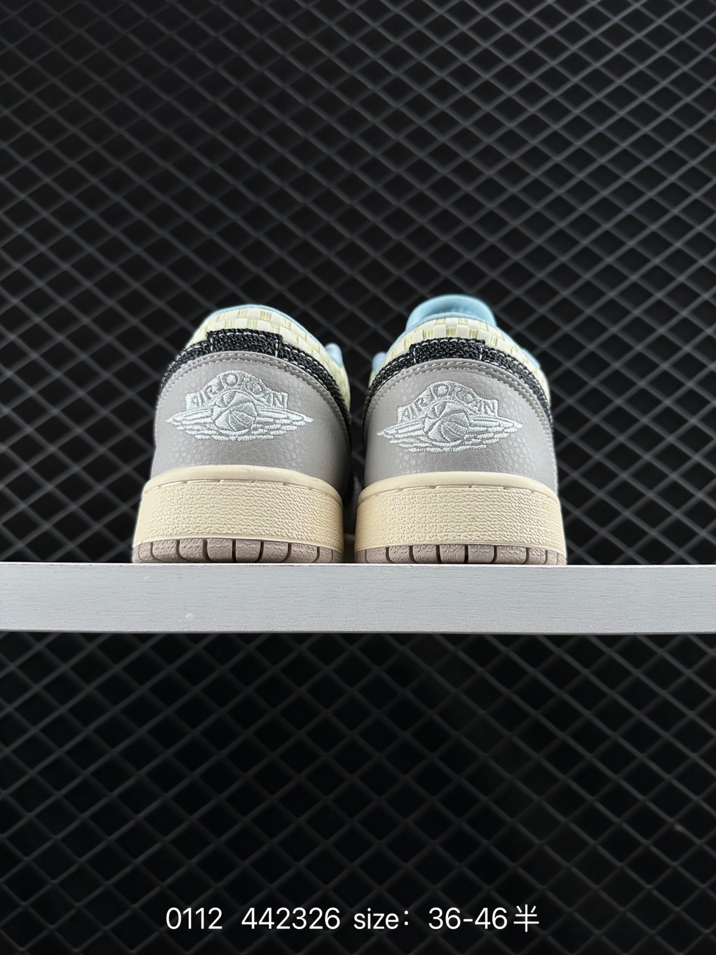 Air Jordan 1 Low AJ1